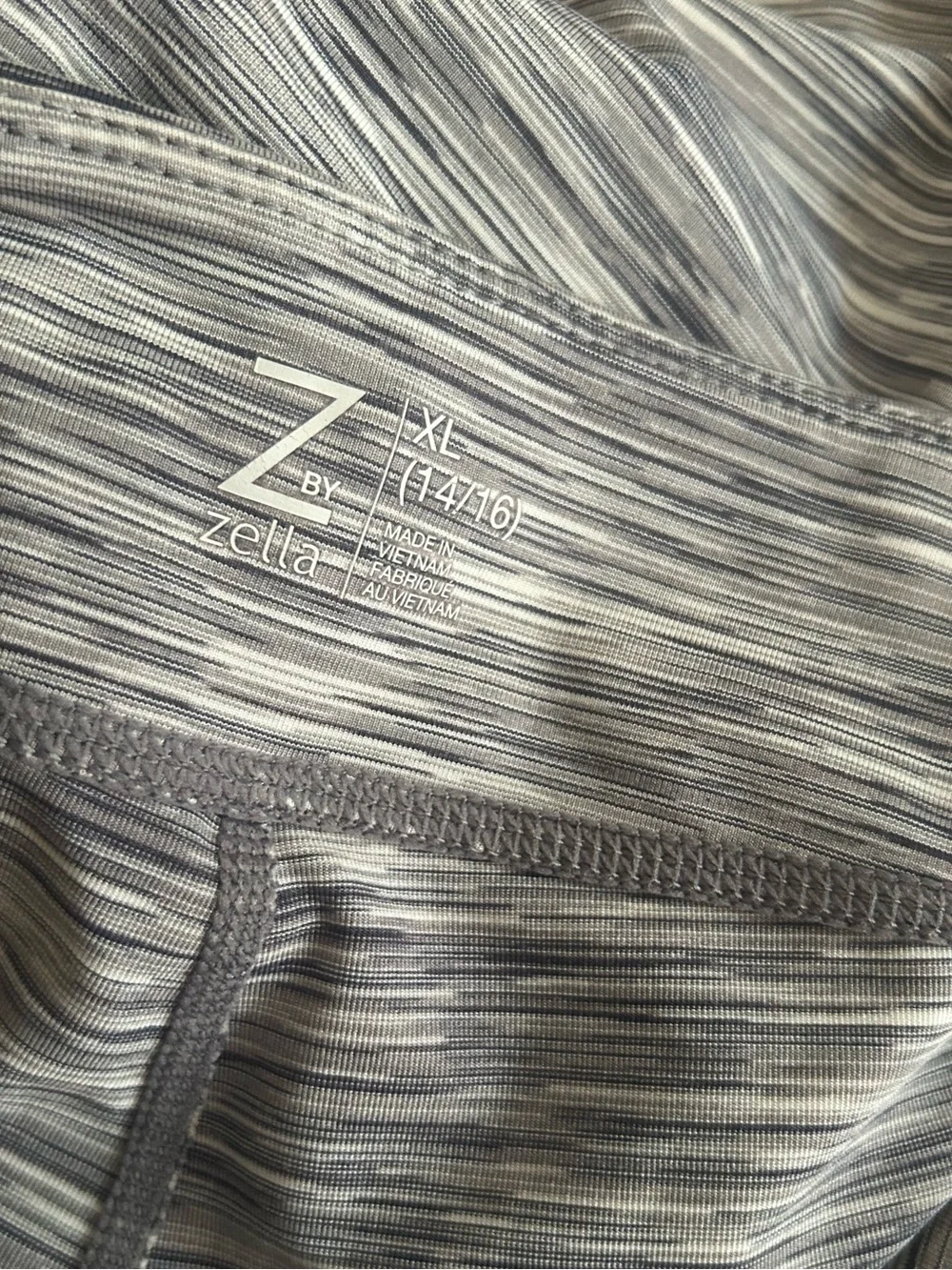 Z By Zella Girls Grey Space-Dye Capri Leggings Size XL 14/16